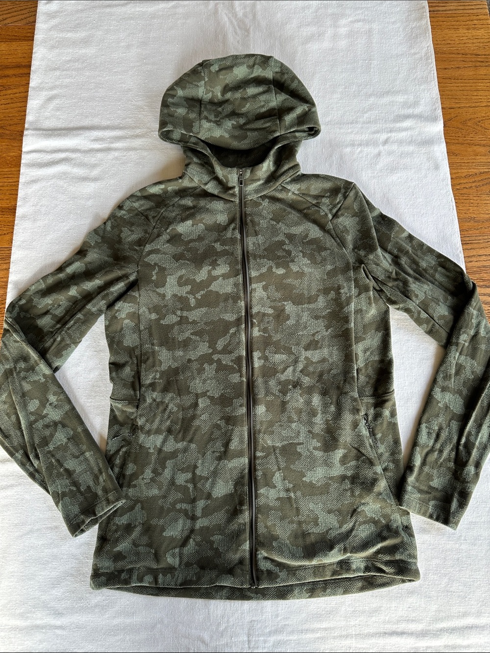 Lululemon Surge Warm Full Zip Hoodie Jacquard Heritage Camo Olive Green S